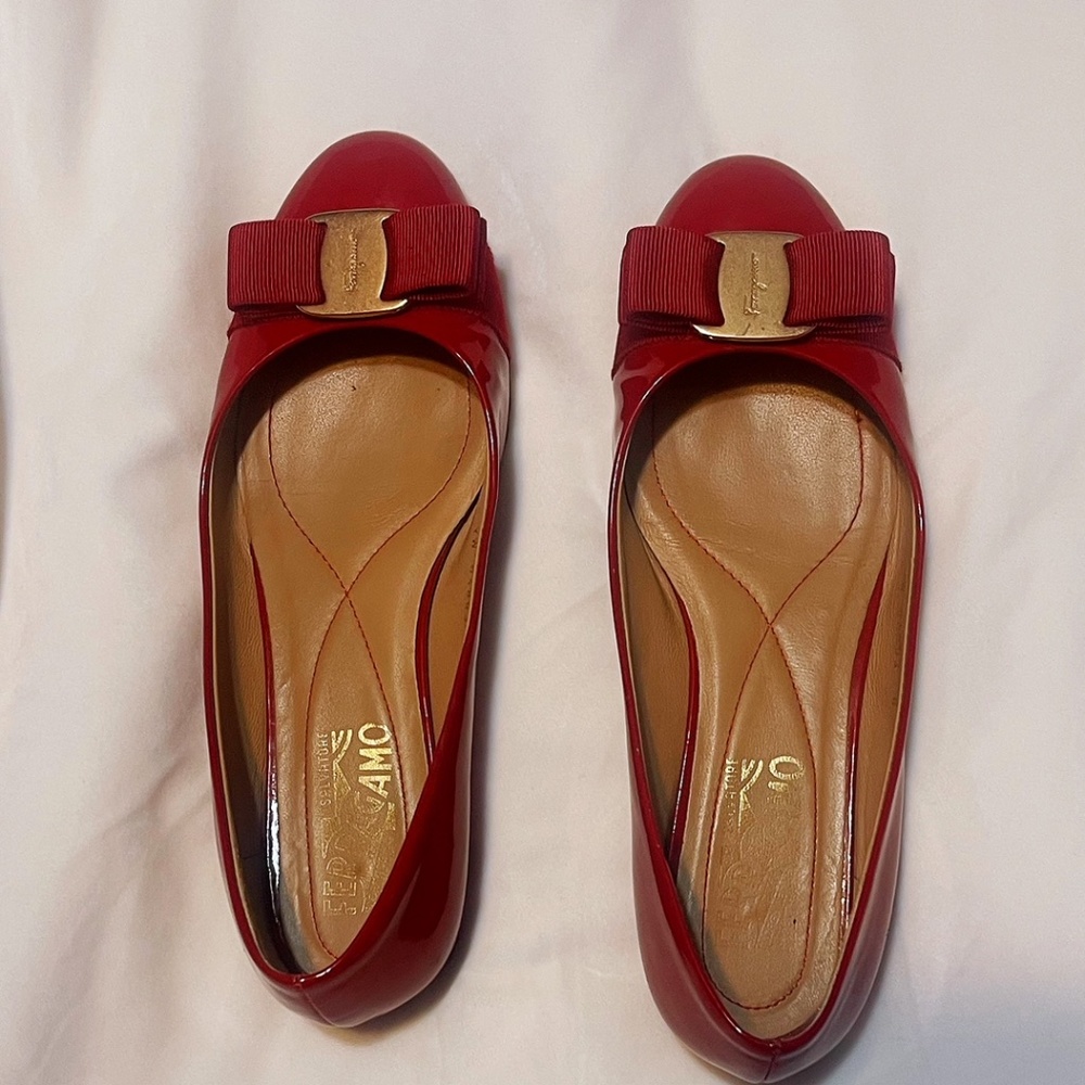 salvatore ferragamo women's shoes size 6 patent leather, Red